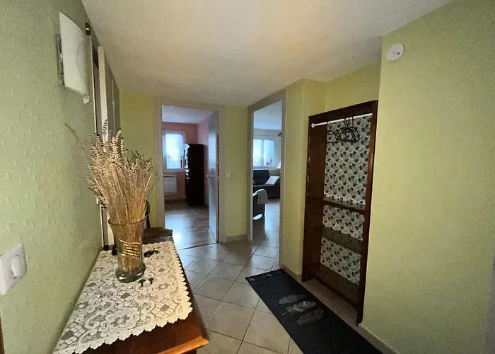 Апартаменты Cosy Au Pied Des Pistes, 2 - Fr-1-515-161 Виллар-де-Ланс